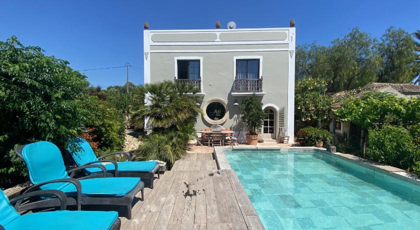Image of Three-Bedroom Villa 11