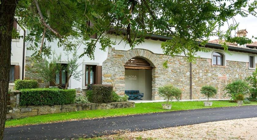 Valrosa Country Resort