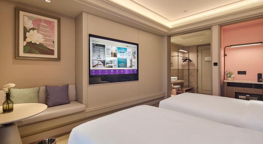 Image of Standard Room with One Queen-Size Bed 1