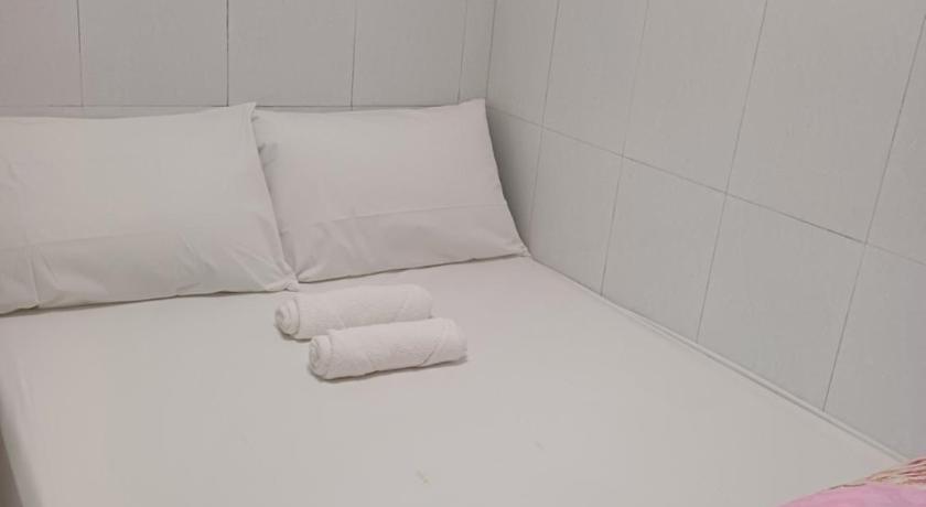 DREAMNEST GUESTHOUSE (Tsim Sha Tsui) - image 15