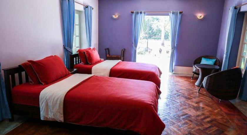 猜也蓬 Saimoonbury Resort 3星级 酒店 套房