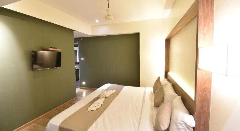 The Aarya A Smart Business Hotel – Bombay/ Mumbai, KY