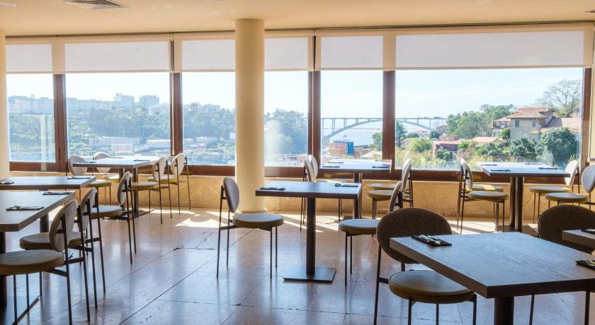ポルト Vilar Oporto Hotel 3つ星 ホテル 施設