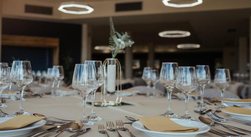 ポルト Vilar Oporto Hotel 3つ星 ホテル スイート