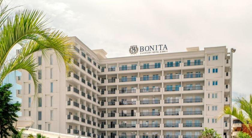 Coastline Luxury Apart Hotel