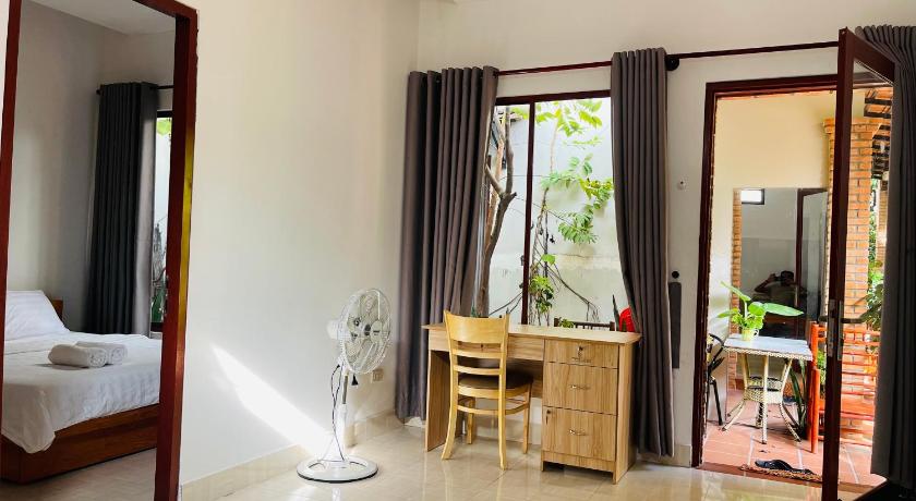 Image of One-Bedroom Apartment 10