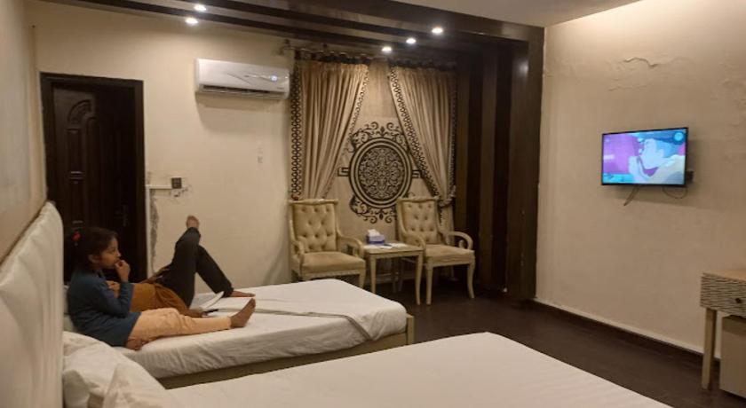 Hotel Executive inn – Lahore, WI