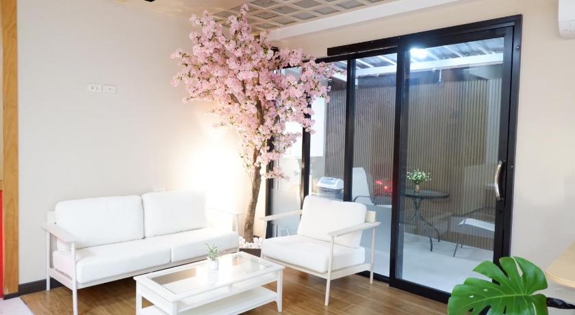 ハートヤイ Shi-ro-i Poshtel 3つ星 ホテル 外観