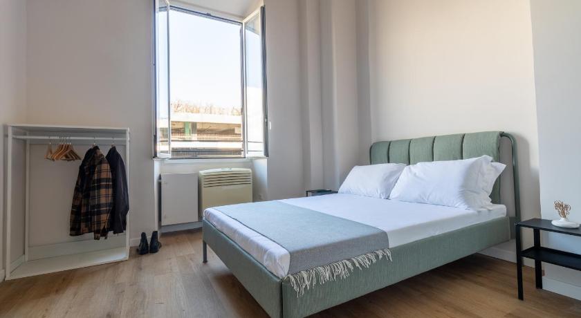 Joe Litty Rooms
