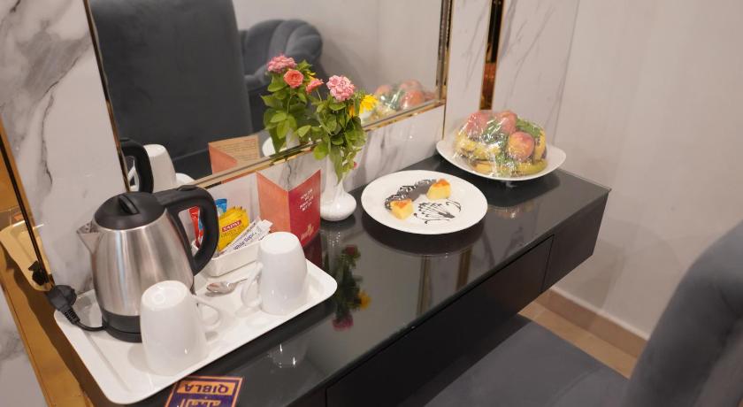 Envoy Express - image 2