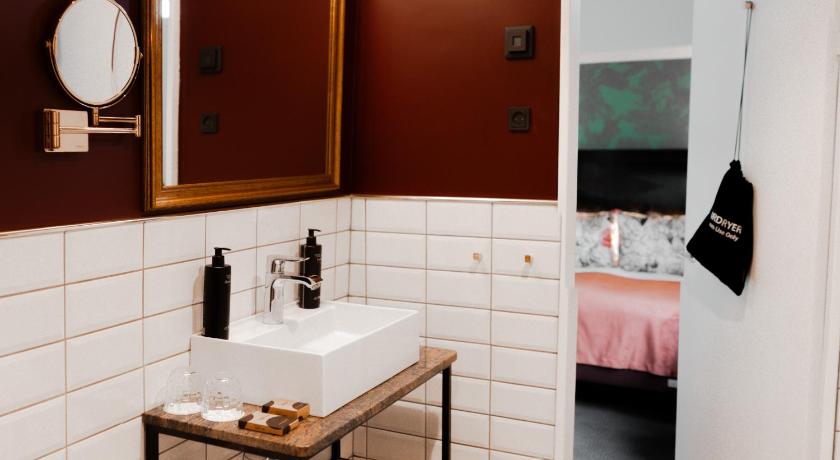 Image of Classic Single Room 2