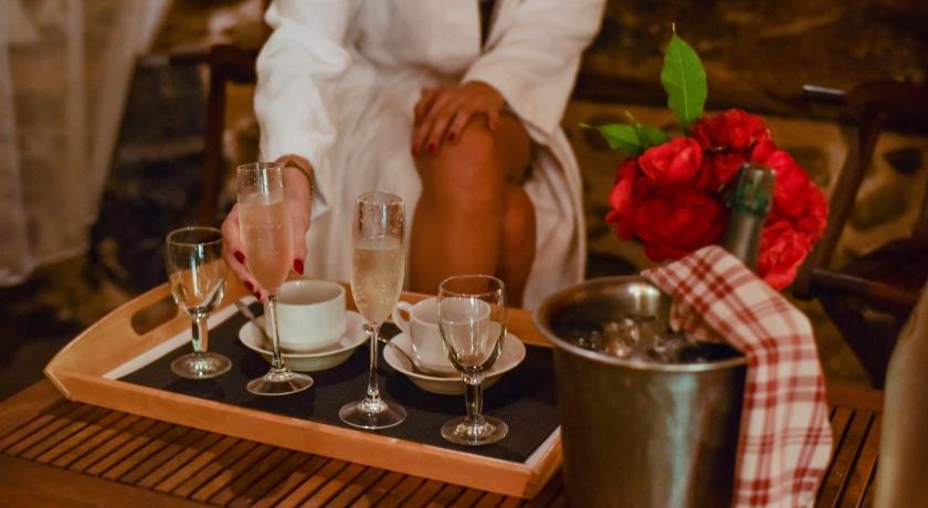 圣吉龙 Hotel Logis - Chateau de Beauregard 3星级 酒店 外观