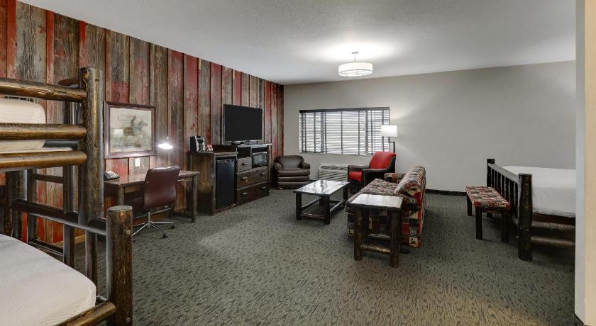 Image of Family Suite 1