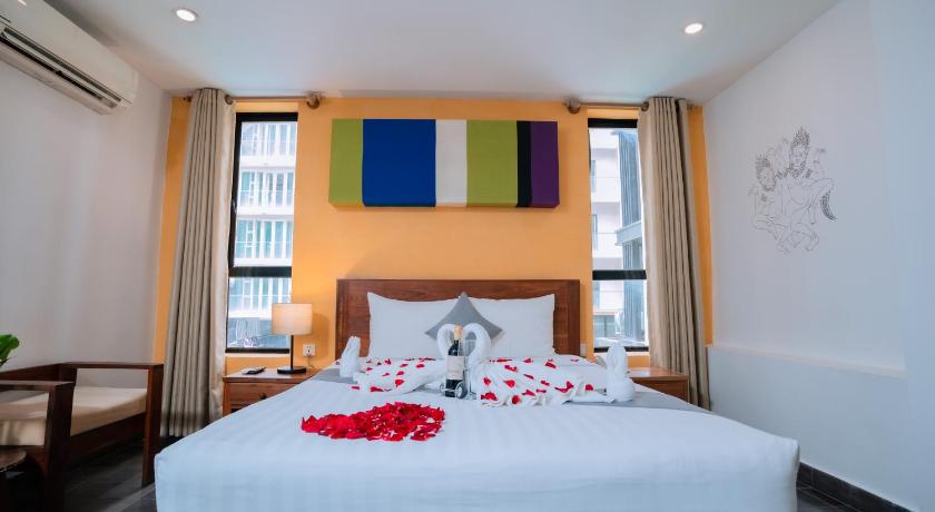 Image of Deluxe Double Room - Honeymoon Package 3
