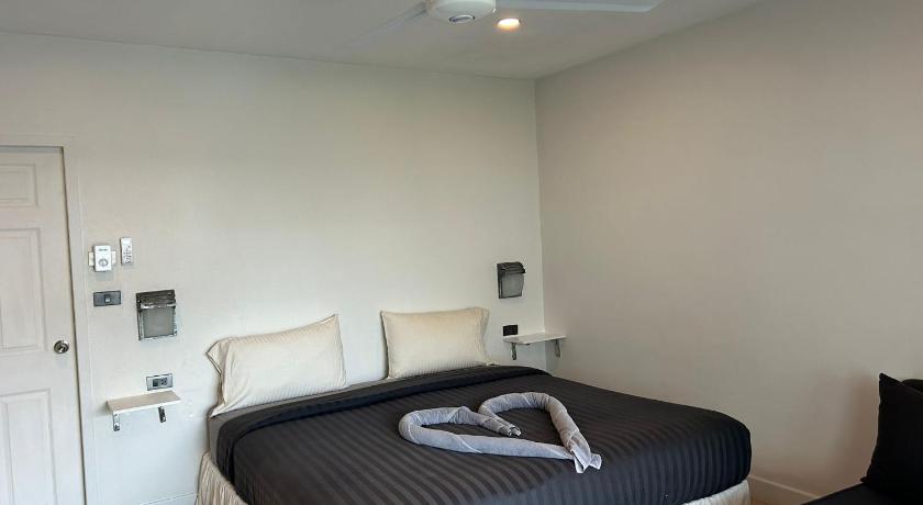 Aussieland Bungalows - image 37