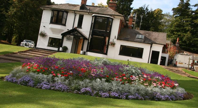 Old Rose and Crown Hotel photo