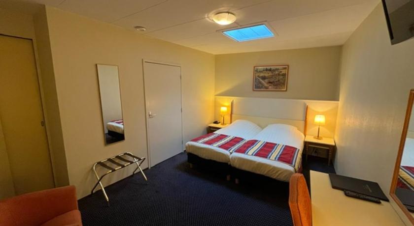 Image of Budget kamer met douche in het souterrain 0