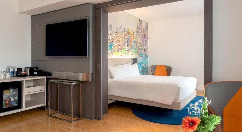 Image of Junior Suite Queen Bed 0