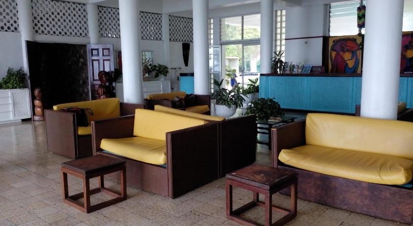 Silver Seas Hotel photo