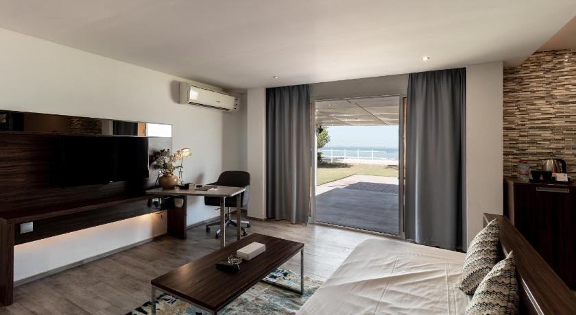 Image of Villa - 1-Bedroom And Living Room 0