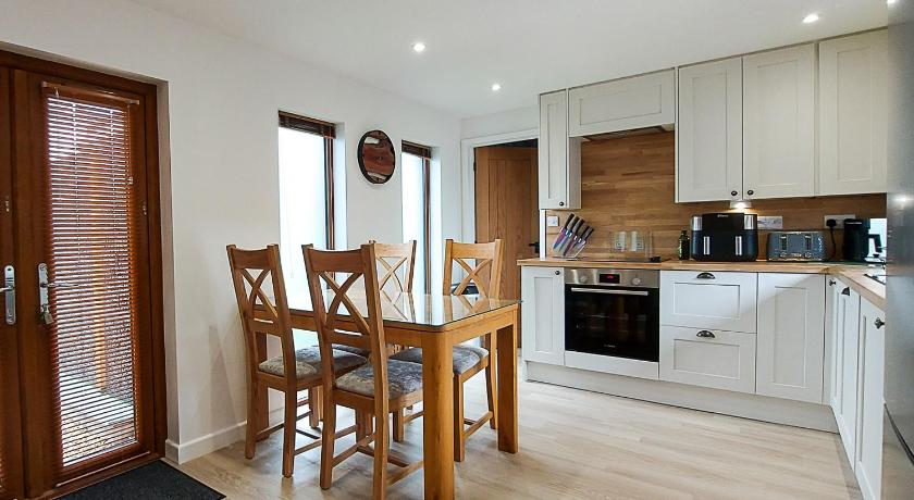 Meadow View Apartments - image 6