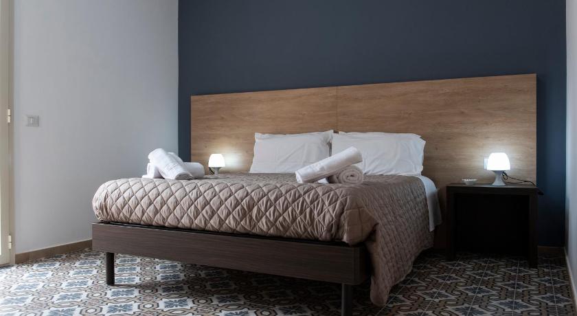 B&B Agora