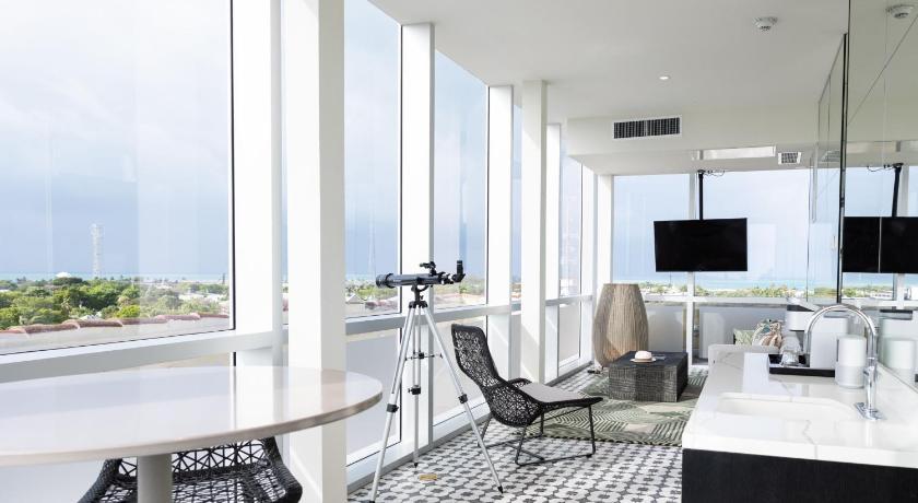 Hemingway Suite, 1 Bedroom Penthouse Suite, King, Top floor (Hemingway Suite, 1 Bedroom Penthouse Suite, King, Top Floor) attēls 8