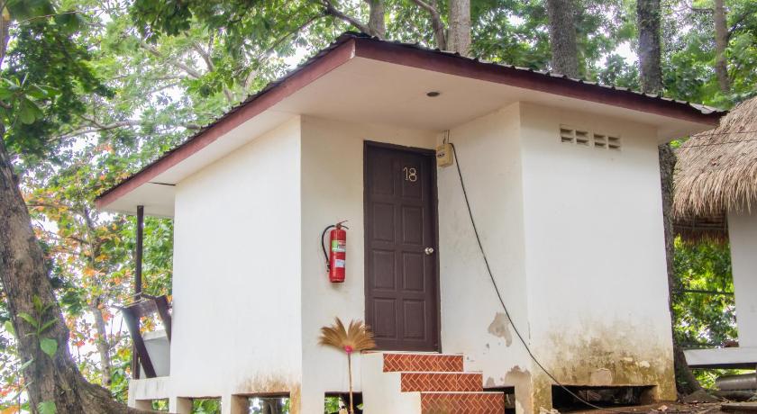 Image of Top Bungalow with Balcony 12