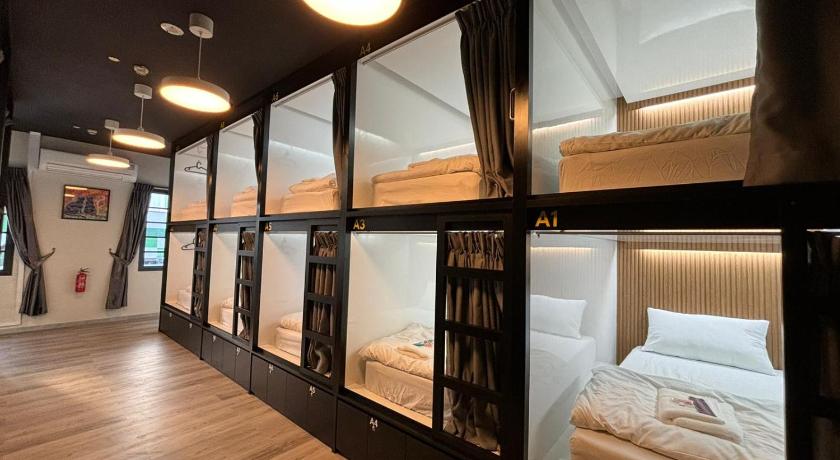 Image of Bed in 10-Bed Mixed Dormitory Room 0