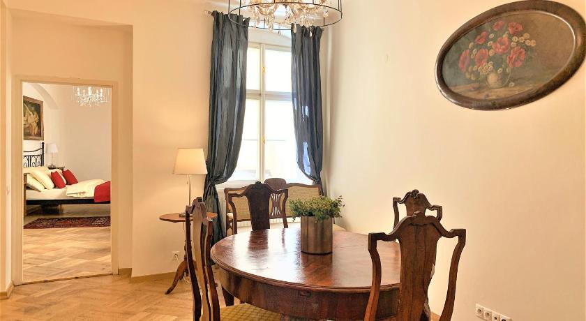 Image of Apartment 4
