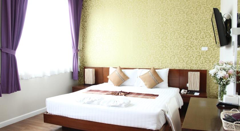 Image of One Bedroom Suite King 0
