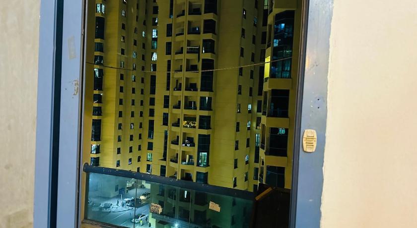 Ajman Elite Class Furnished Room 3-Star Hotel restaurant