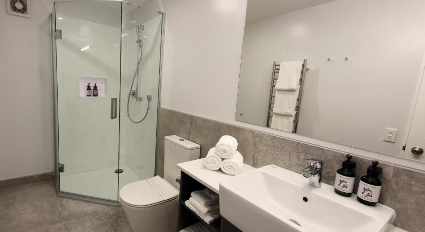 Image of 2-Bedroom Suite with Balcony 7