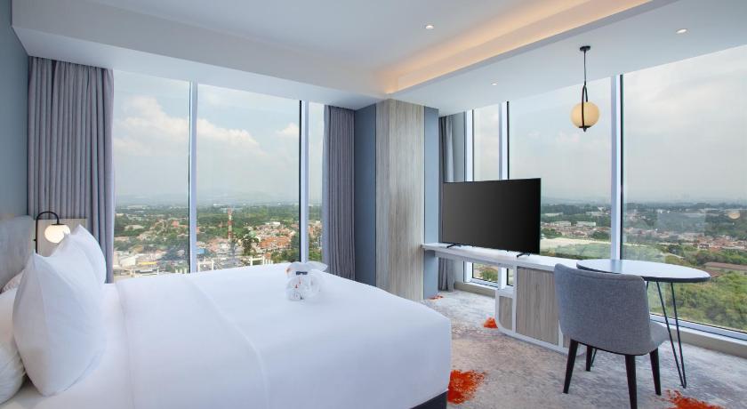 HARRIS Hotel & Convention Cibinong City Mall Bogor - image 19