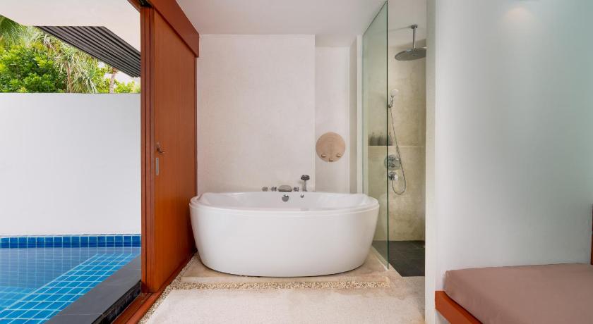 Image of Beachfront Pool Villa 2