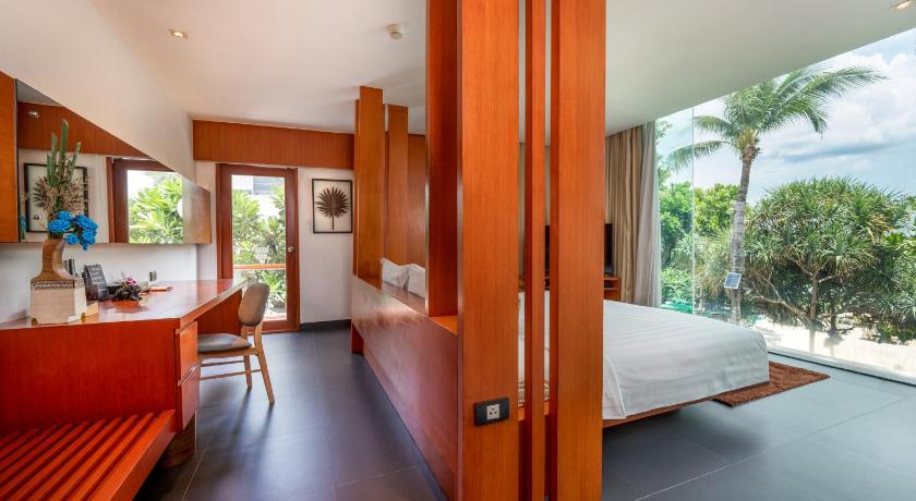 Image of Sea View Suite 5