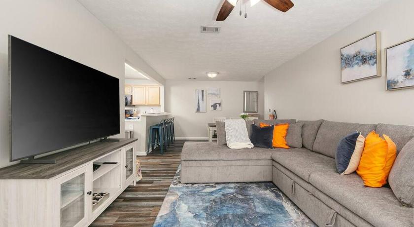 오번 (AL) Vibrant Living Near Auburn University l 4BR 4BA 3성급 숙소 스위트룸