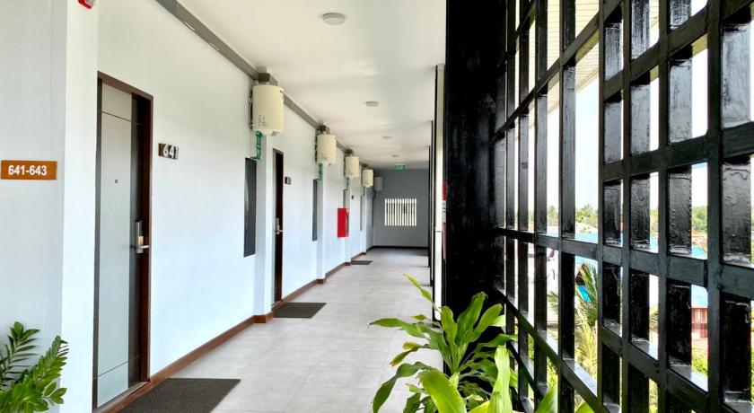 Image of Family Room with Balcony 12