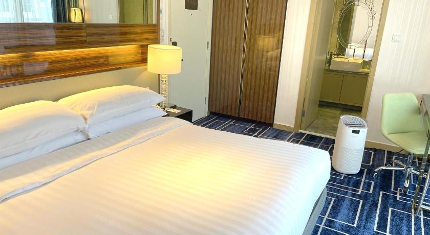 Image of Deluxe Double or Twin Room 1