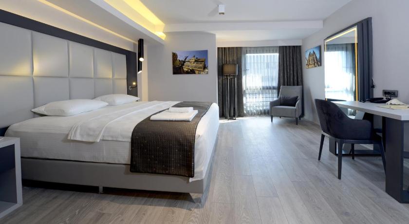 Smart Hotel Izmir (Smart Hotel)