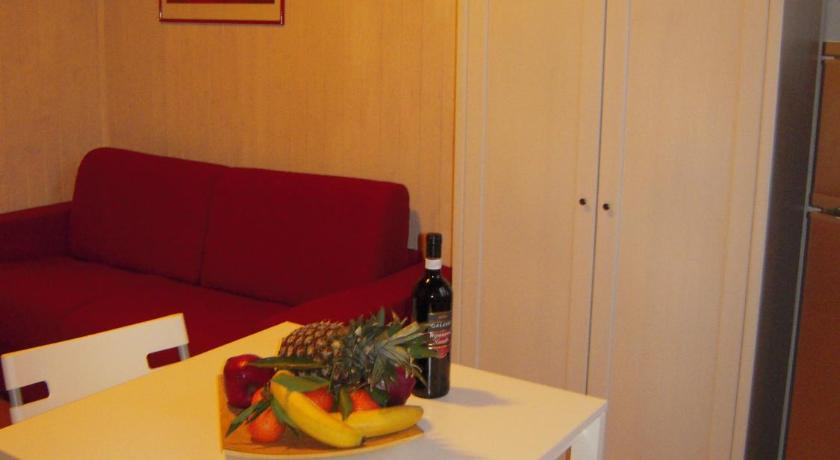 Image of Studio (2 Adults) 15
