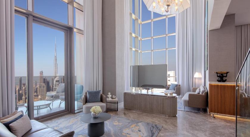 SLS Dubai Hotel & Residences - image 9