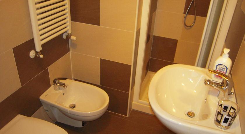 Image of Studio Apartment 8