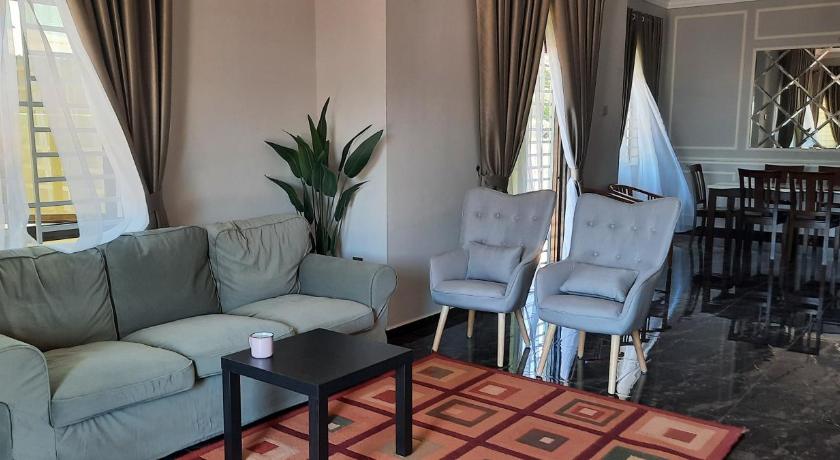 ドゥンゴン Chatak Hill Residence 5つ星 ゲストハウス ロビー