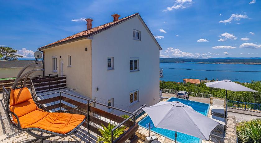 Hot Tub, Pool & Stunning View #Guest House Stella#