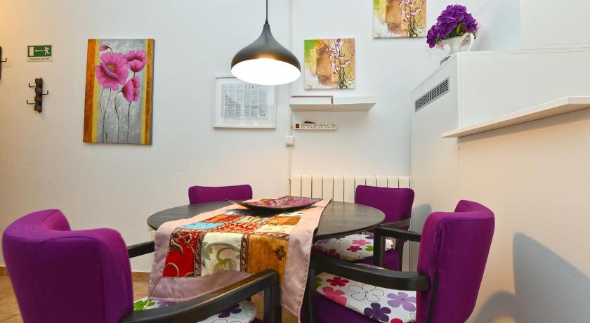 Apartment 1787 - image 49
