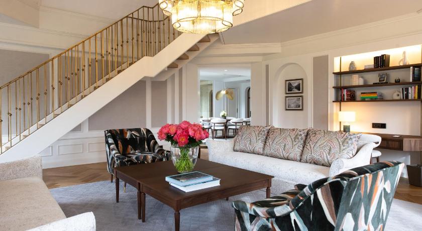 Image of Tower Suite 3