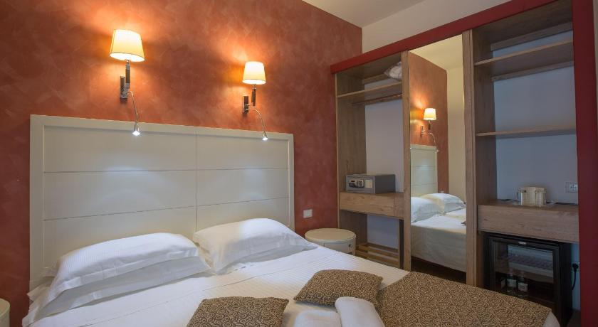 Image of Deluxe Room - 2 Beds 16