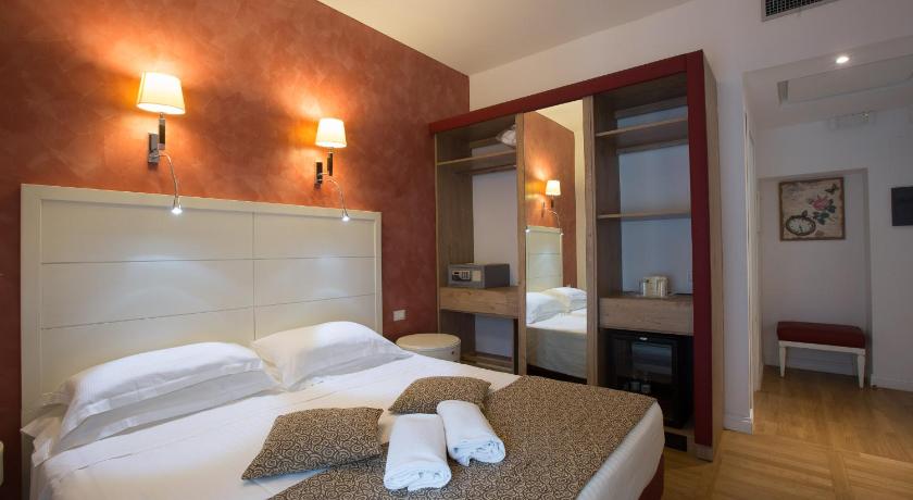 Image of Deluxe Room - 2 Beds 7