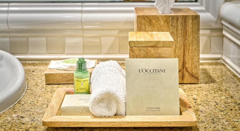 Image of Strand Ocean Front Suite 11